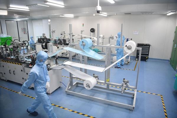 Types of face mask machines